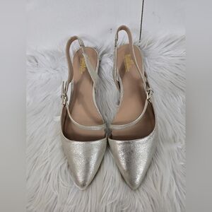 Sigerson Morrison Women's Silver Pointed Slingback Heels